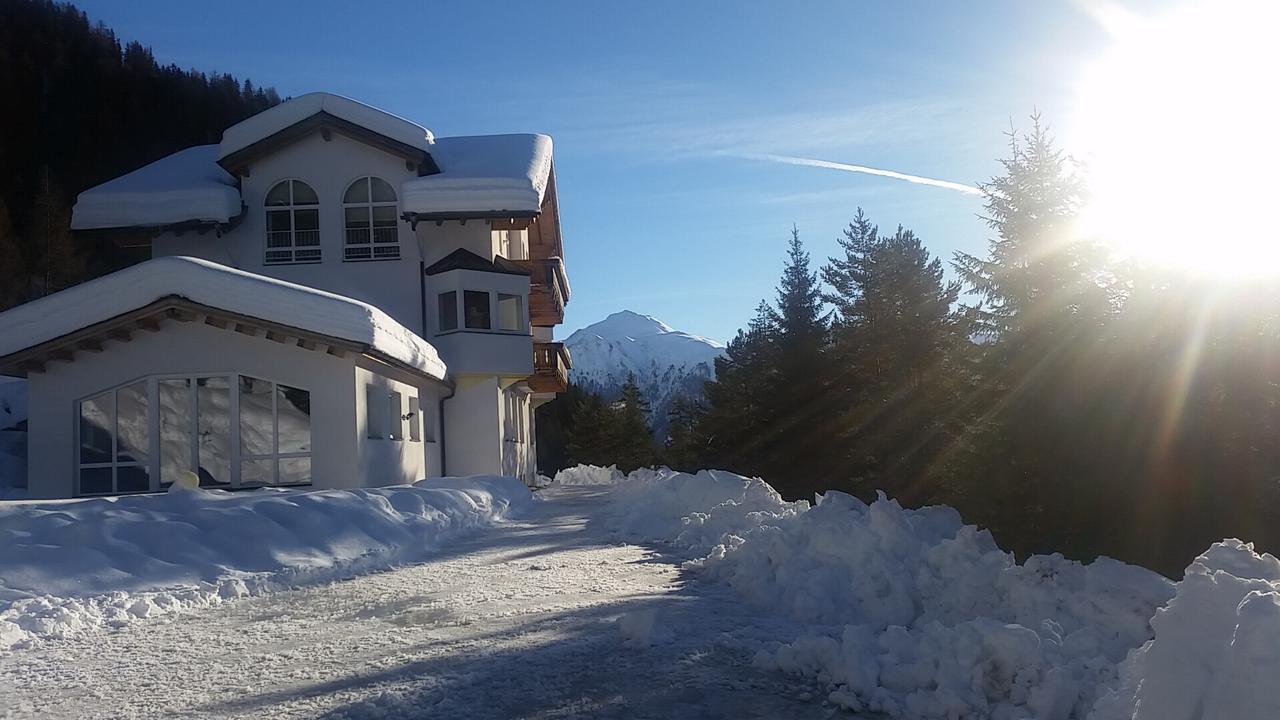 Haus Julia Apartman Spiss Kültér fotó